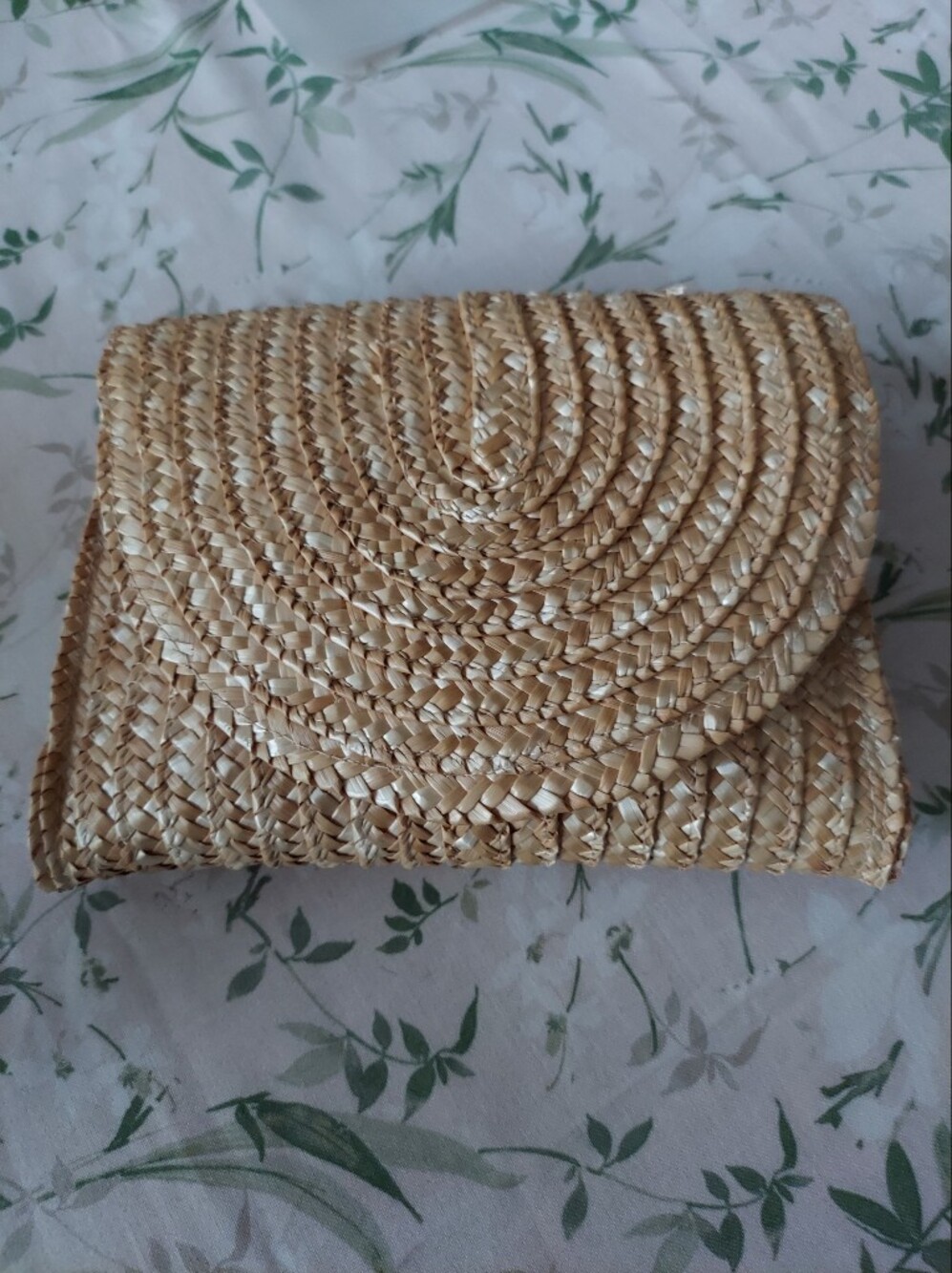 Natural Straw Foldover Clutch - Beige